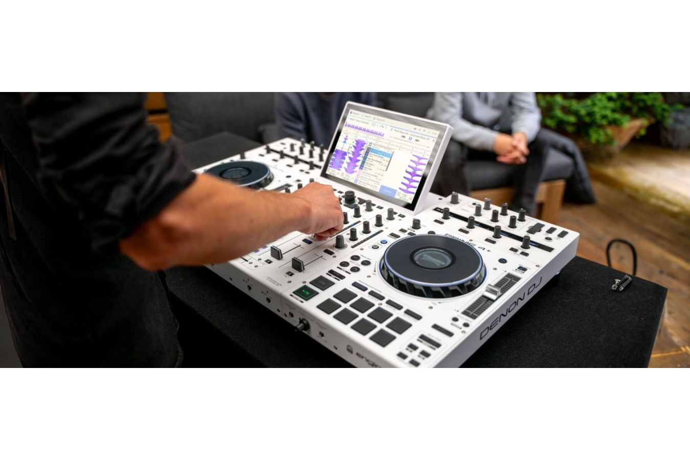 Introducing Engine DJ 4.0 New Look and Optimised Workflow
