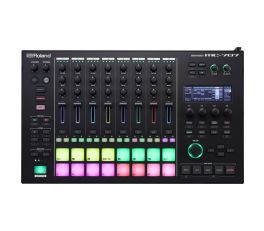 Roland MC-707 Groovebox 